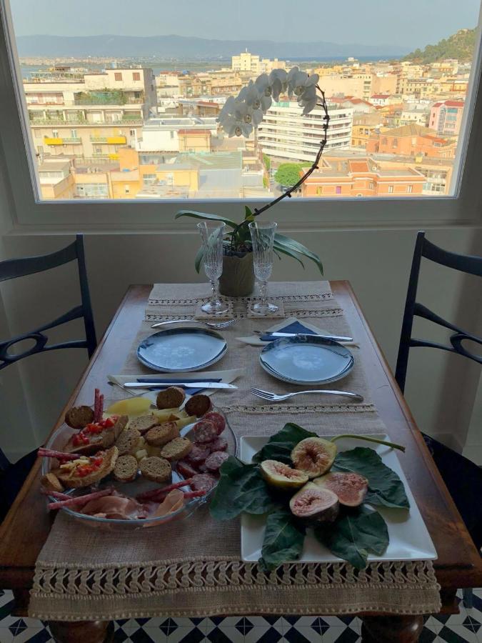 Eleventh Floor * Cagliari